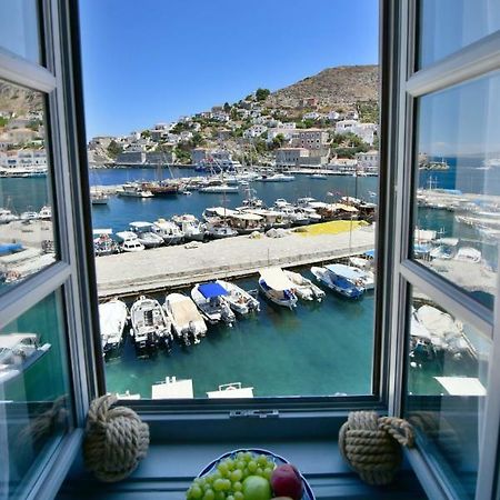 On The Port Mansion Studio 2 Hydra Εξωτερικό φωτογραφία