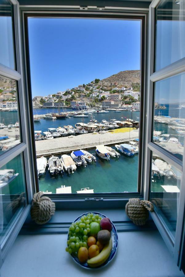 On The Port Mansion Studio 2 Hydra Εξωτερικό φωτογραφία